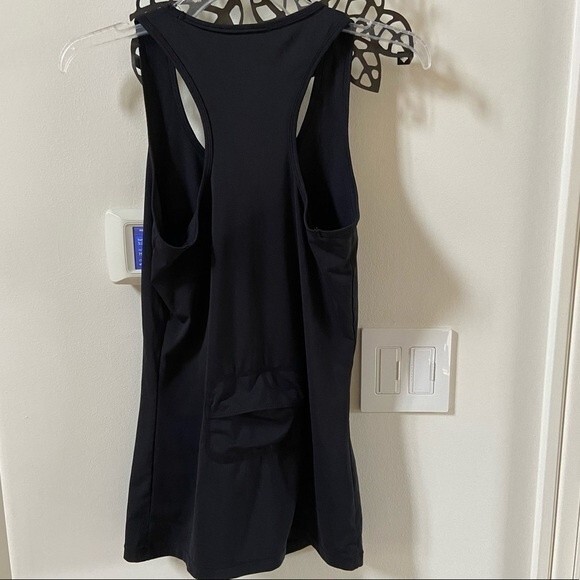 Sweaty Betty Athlete Seamless Workout Tank in Black S NWOT - Picture 3 of 8